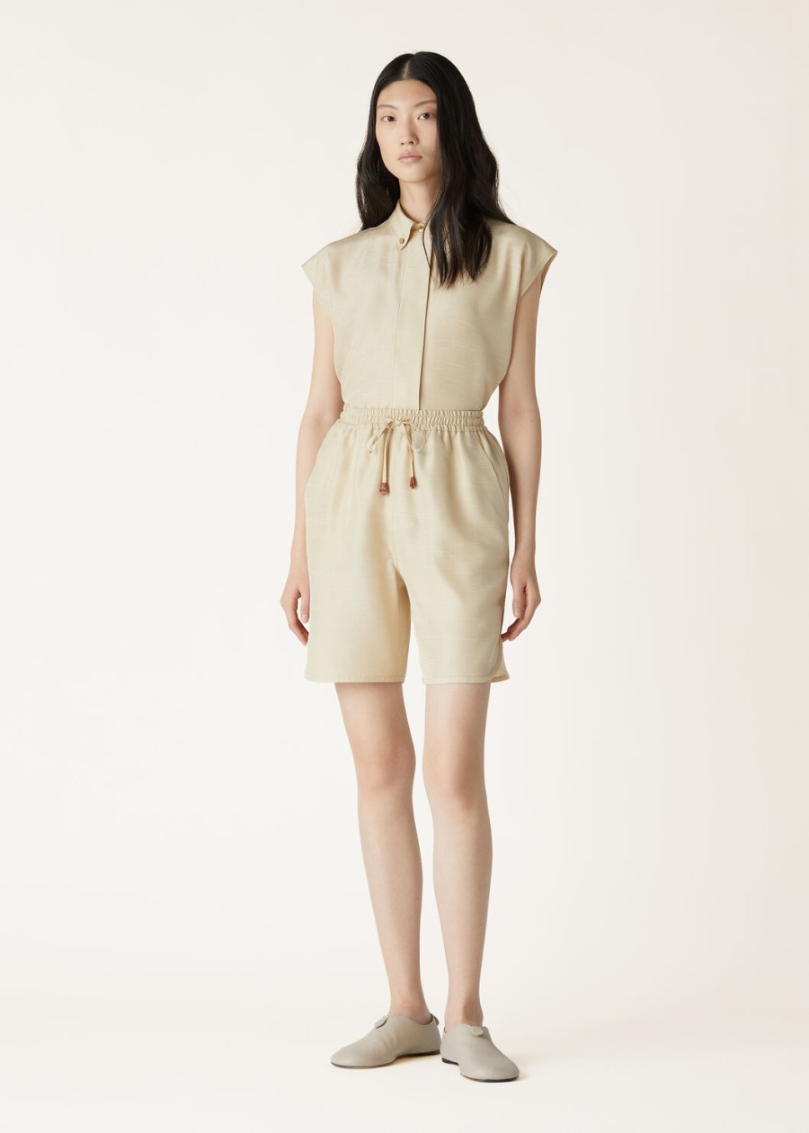 jake bermuda shorts silk silken sand